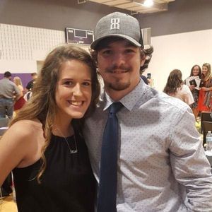 Meet your Posher, Devin